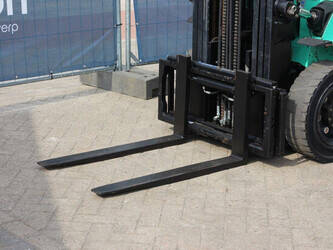 2013-mitsubishi-fg25n-1437866-46318470