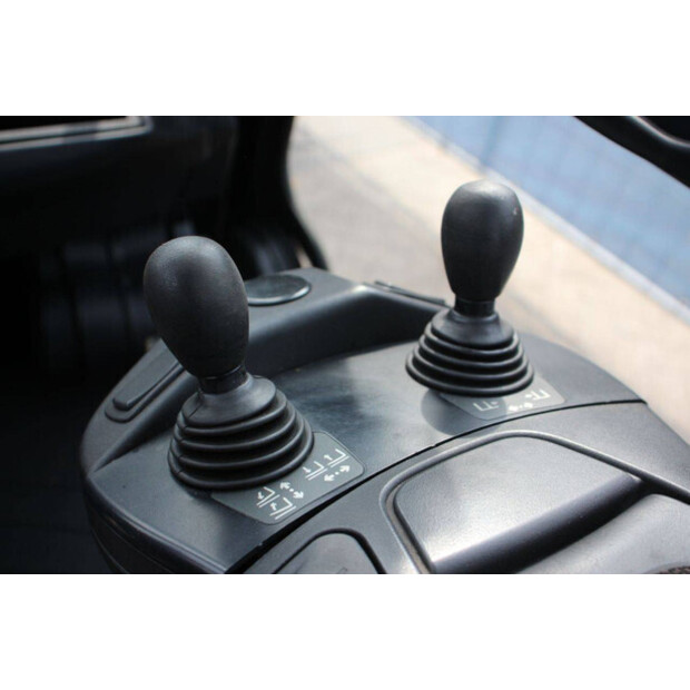 2016 Linde H25T-02/600-46318613