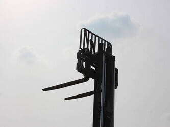 2016-linde-h25t-02-600-1437870-46318621