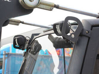 2011-linde-h30t-01-1437872-46318666