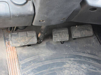 2011-linde-h30t-01-1437872-46318676