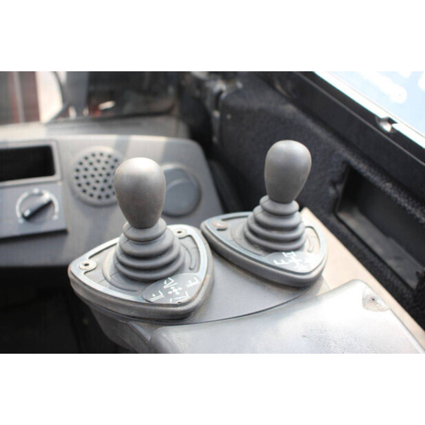 2011 ليندي H30T-01-46318679