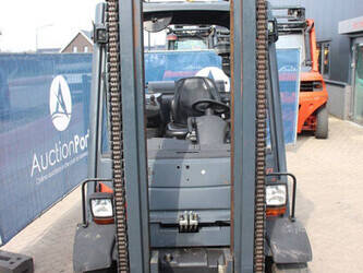 2014-linde-h40t-02-46318756