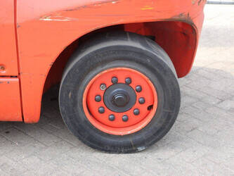 2014-linde-h40t-02-46318764