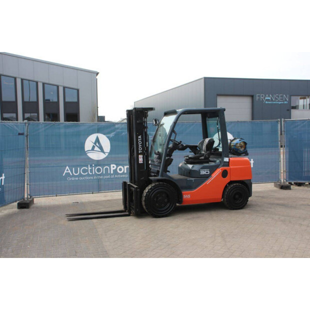 2019 Toyota 06-8FG30F-46318783