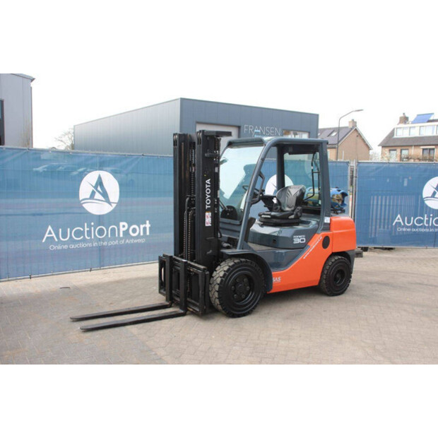 2019 Toyota 06-8FG30F-46318790