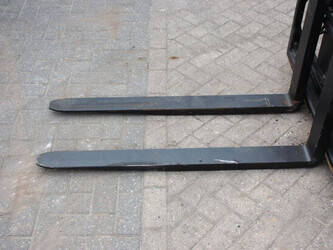 2019-toyota-06-8fg30f-1437876-46318794