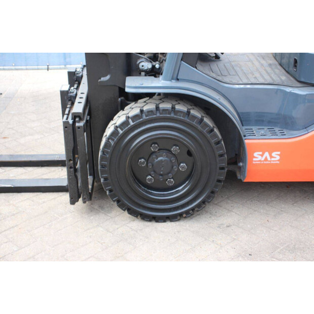 2019 Toyota 06-8FG30F-46318795