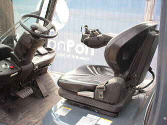 2019-toyota-06-8fg30f-1437876-46318804