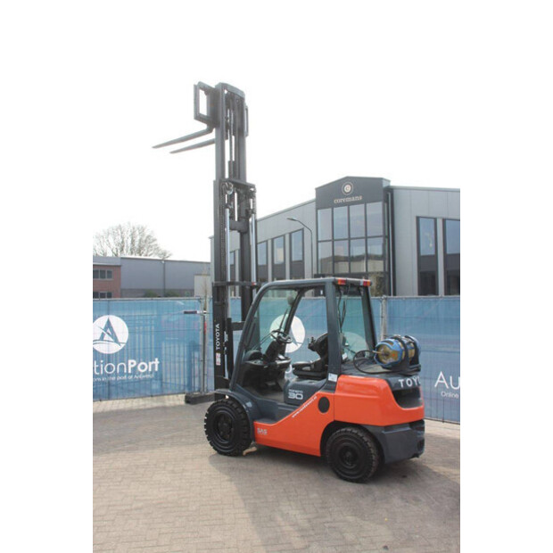 2019 Toyota 06-8FG30F-46318813