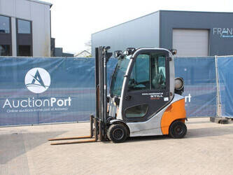 Image for FORKLIFTS 2014 Still RX70-18T