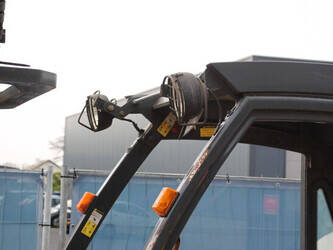 2002-nissan-ugd02a30pq-1437878-46318857