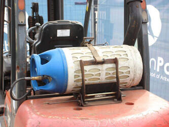 2002-nissan-ugd02a30pq-1437878-46318861