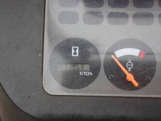 2002-nissan-ugd02a30pq-1437878-46318871