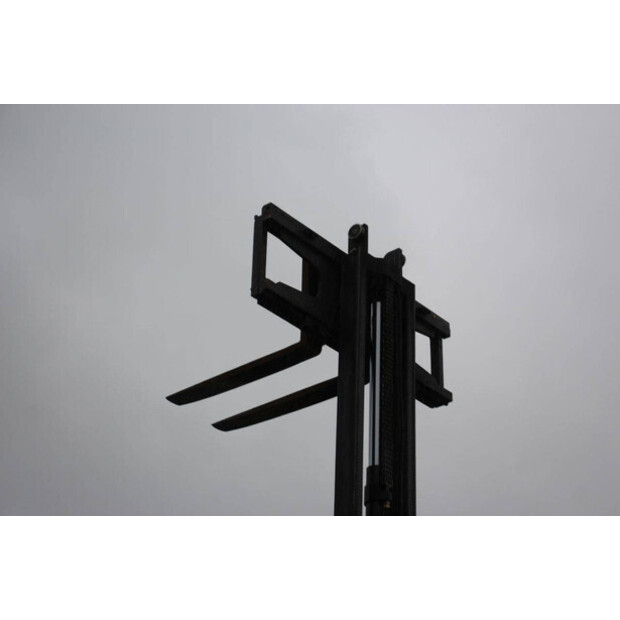 2015 Jungheinrich FG40-46318937