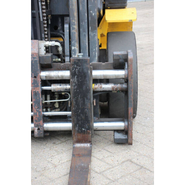 2008 كوماتسو FG25HT-16-46319097