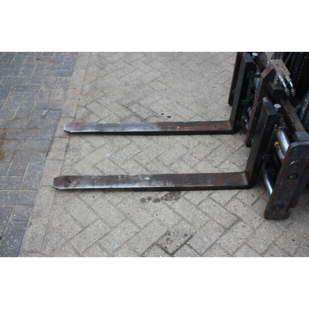 2008 كوماتسو FG25HT-16-46319098