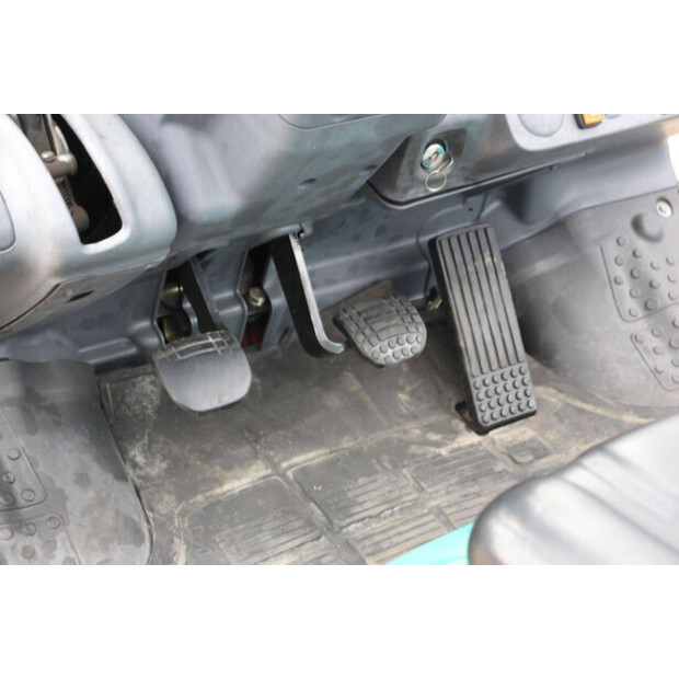 2008 كوماتسو FG25HT-16-46319106