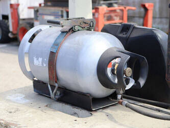 1995-nissan-kcugh02f350-1437889-46319256