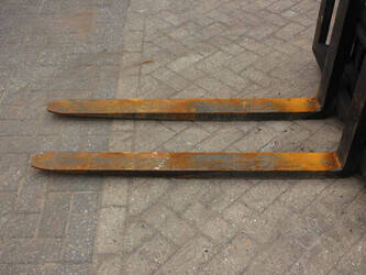 2004-hyster-h3-50xm-46319696