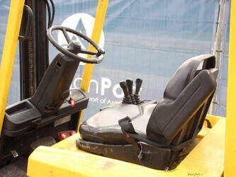 2004-hyster-h3-50xm-46319703