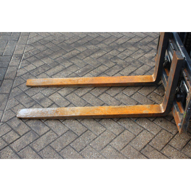 2018 ستيل RX20-18-46319784