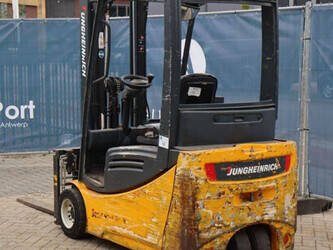 2011-jungheinrich-efg216k-1437935-46320566