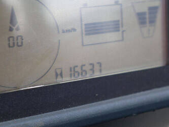 2011-jungheinrich-efg216k-1437935-46320587