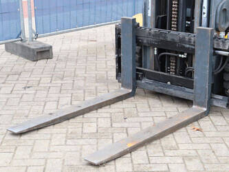 jungheinrich-efg430-1437936-46320607