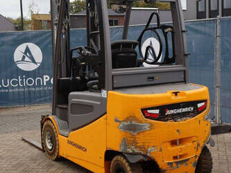 2016-jungheinrich-efg-425s-1437938-46320685