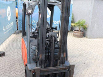 2014-linde-e16-01-1437943-46320861