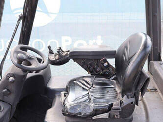 2014-linde-e16-01-1437943-46320873