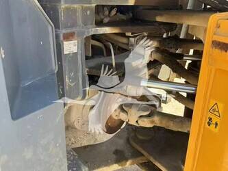 2020-liebherr-l550-46330262