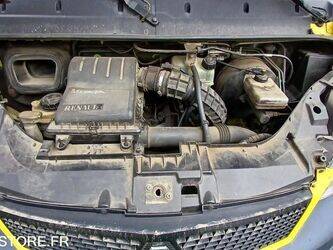 2009-renault-mascott-1437997-46334627