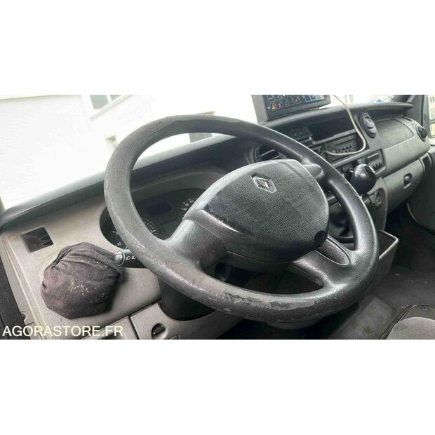 2008 Renault Master-46334900