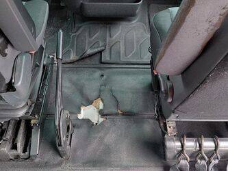 2014-renault-master-1438021-46335277