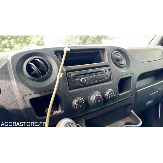 2013 Renault Master-46335298