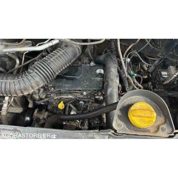 2013 Renault Master-46335299