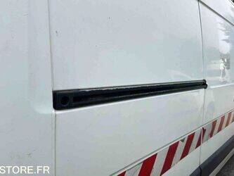 2013-renault-master-1438022-46335308