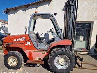 صورة ل رافعات شوكية 1998 مانيتو MC30 للبيع في بلجيكا