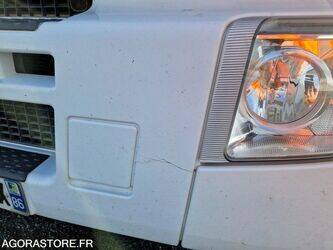 2012-renault-premium-1438027-46335462