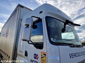 2012-renault-premium-1438027-46335469