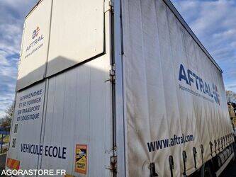 2012-renault-premium-1438027-46335483