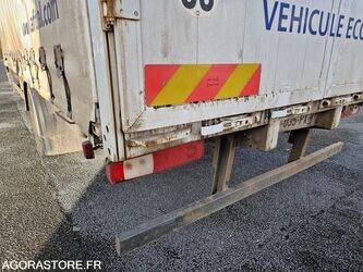 2012-renault-premium-1438027-46335490