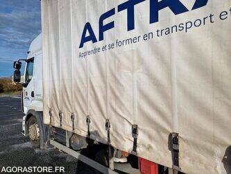 2012-renault-premium-1438027-46335499