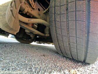 2012-renault-premium-1438027-46335505