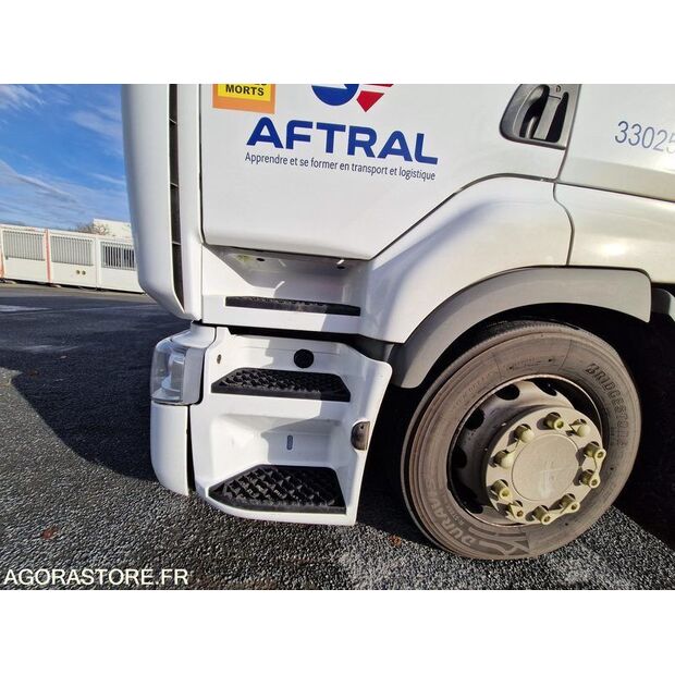 2012 Renault PREMIUM-46335506