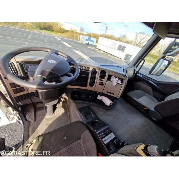 2012 Renault PREMIUM-46335512