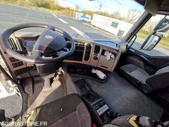 2012-renault-premium-1438027-46335512