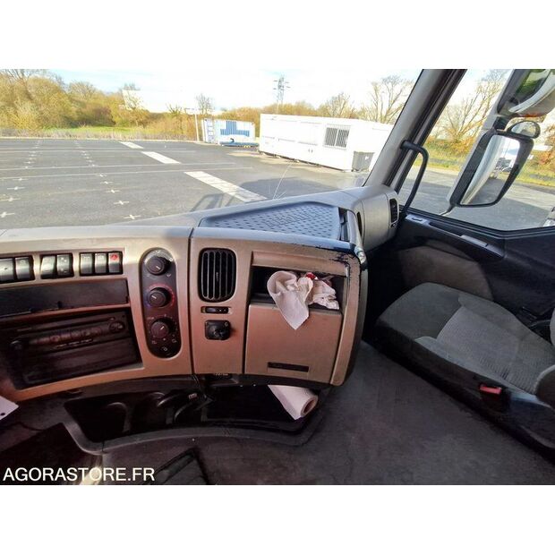 2012 Renault PREMIUM-46335514